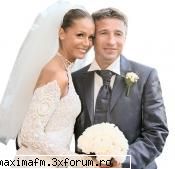 Dan Petrescu a păstrat buchetul miresei în frigider - Marţi, 05 iunie 2007 - Stiri/News/Noticias